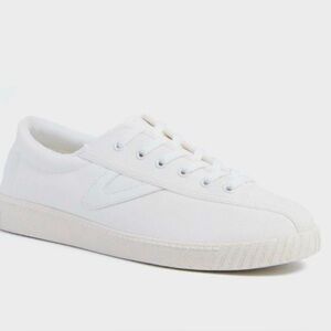 NWOT Women’s Nylite Tretorn Sneakers